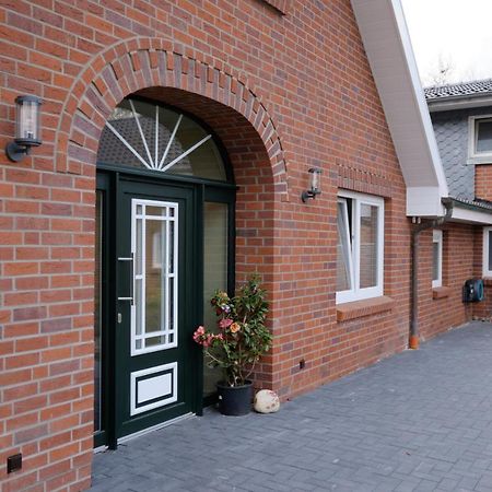 Ferienwohnung Schwarting Wiefelstede المظهر الخارجي الصورة