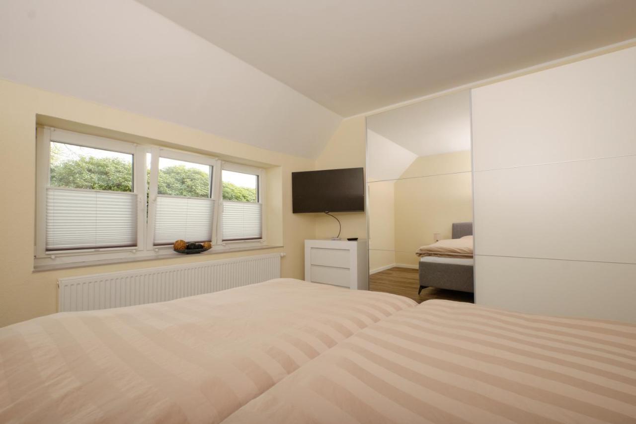 Ferienwohnung Schwarting Wiefelstede المظهر الخارجي الصورة