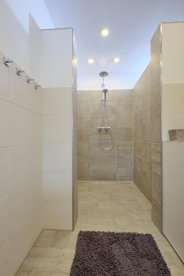Ferienwohnung Schwarting Wiefelstede المظهر الخارجي الصورة